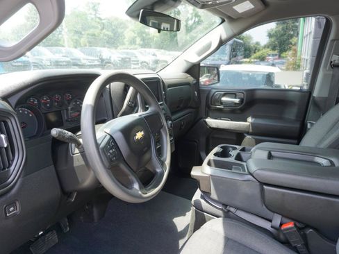 Used 2022 Chevrolet Silverado 1500 Custom AWD/4WD image 18