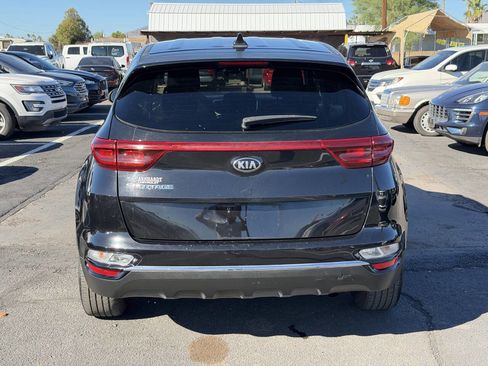 Used 2021 Kia Sportage LX image 8