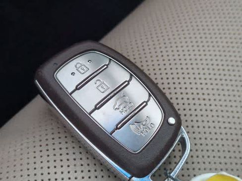 Used 2018 Hyundai Tucson SEL Plus AWD/4WD image 34