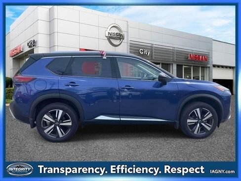 Used 2023 Nissan Rogue Platinum AWD/4WD image 5