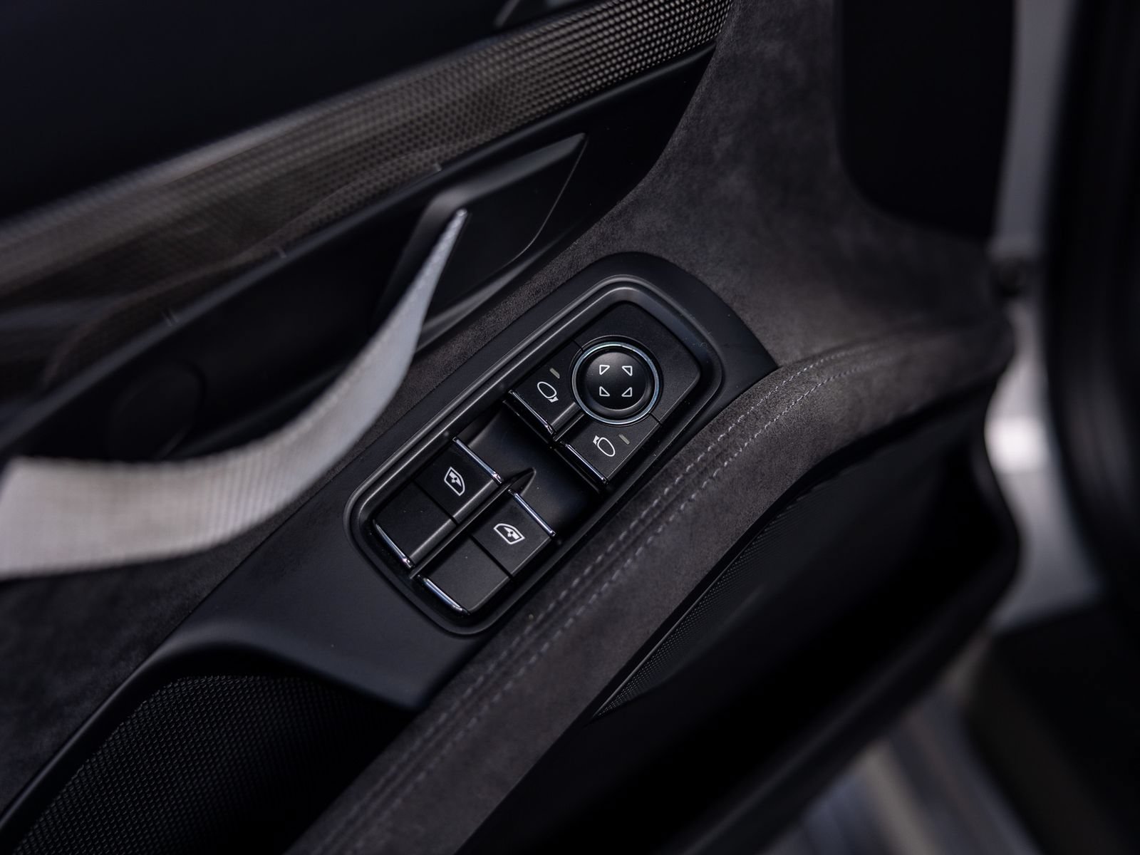 Certified 2016 Porsche 911 GT3 RS RWD image 39