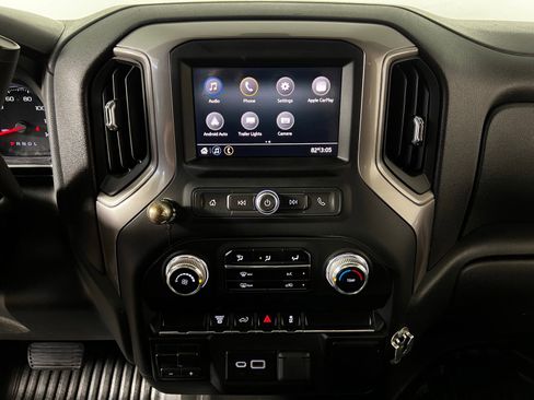 Used 2023 GMC Sierra 2500 Pro w/ Convenience Package AWD/4WD image 16