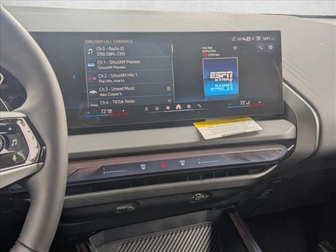 Used 2026 BMW X3 xDrive30 w/ Premium Package image 12