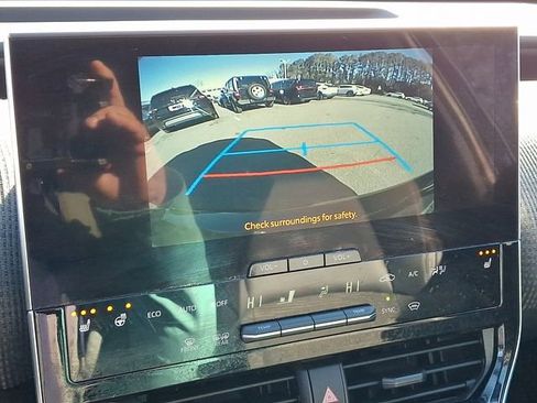 Used 2023 Toyota bZ4X XLE w/ Weather Package image 22