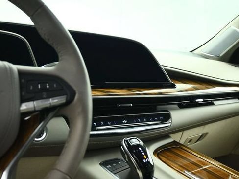 Used 2024 Cadillac Escalade Sport Platinum RWD image 53