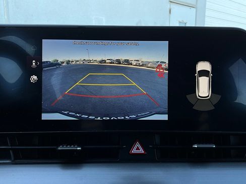 Used 2023 Kia Sportage EX image 34