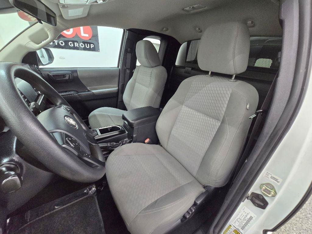 Used 2020 Toyota Tacoma SR RWD image 14
