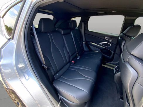 Used 2025 Acura RDX SH-AWD image 20