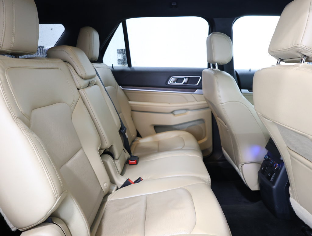Used 2016 Ford Explorer Limited AWD/4WD image 24