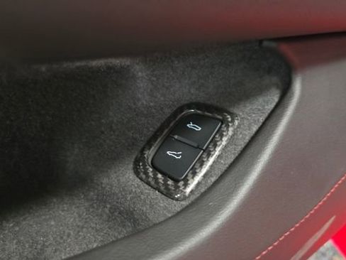 Used 2024 Chevrolet Corvette Stingray Coupe image 19