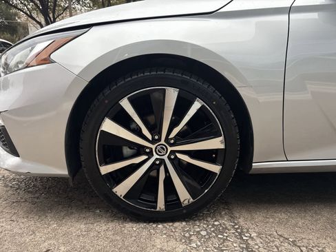 Used 2022 Nissan Altima 2.5 SR image 8