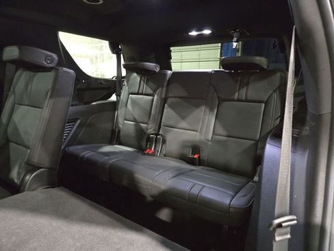 Used 2023 Chevrolet Tahoe RST image 31