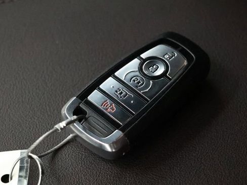 Used 2026 Ford Explorer Platinum AWD/4WD image 43