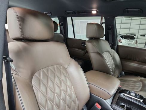 Used 2023 Nissan Armada Platinum w/ Captain's Chairs Package RWD image 28