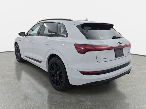 Used 2023 Audi e-tron Chronos w/ Chronos Package image 13