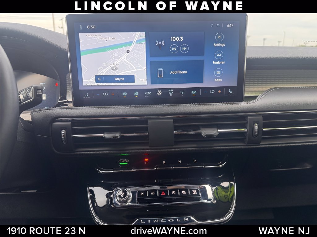 Certified 2024 Lincoln Corsair AWD image 17