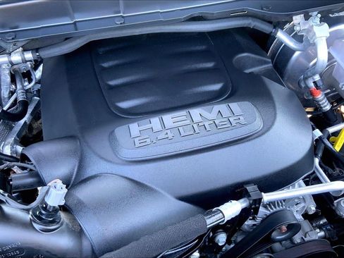 Used 2026 RAM 2500 Big Horn AWD/4WD image 30