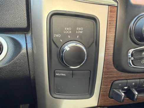 Used 2016 RAM 2500 Laramie image 17