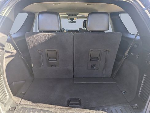 Used 2018 Dodge Durango GT image 12