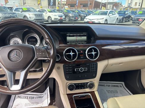 Used 2015 Mercedes-Benz GLK 350 4MATIC image 17