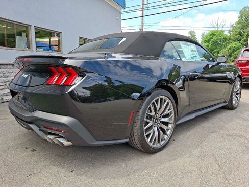 New 2025 Ford Mustang GT Premium image 4