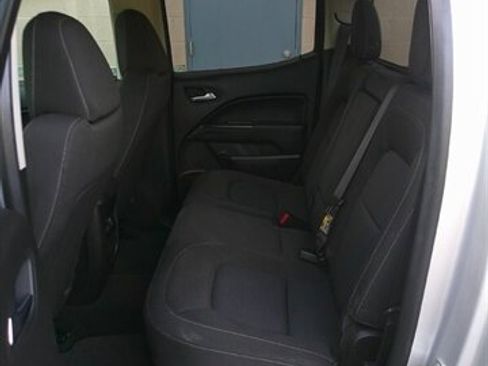 Used 2016 Chevrolet Colorado LT image 18