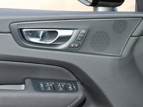 New 2026 Volvo XC60 B5 Plus w/ Protection Package Premier image 10