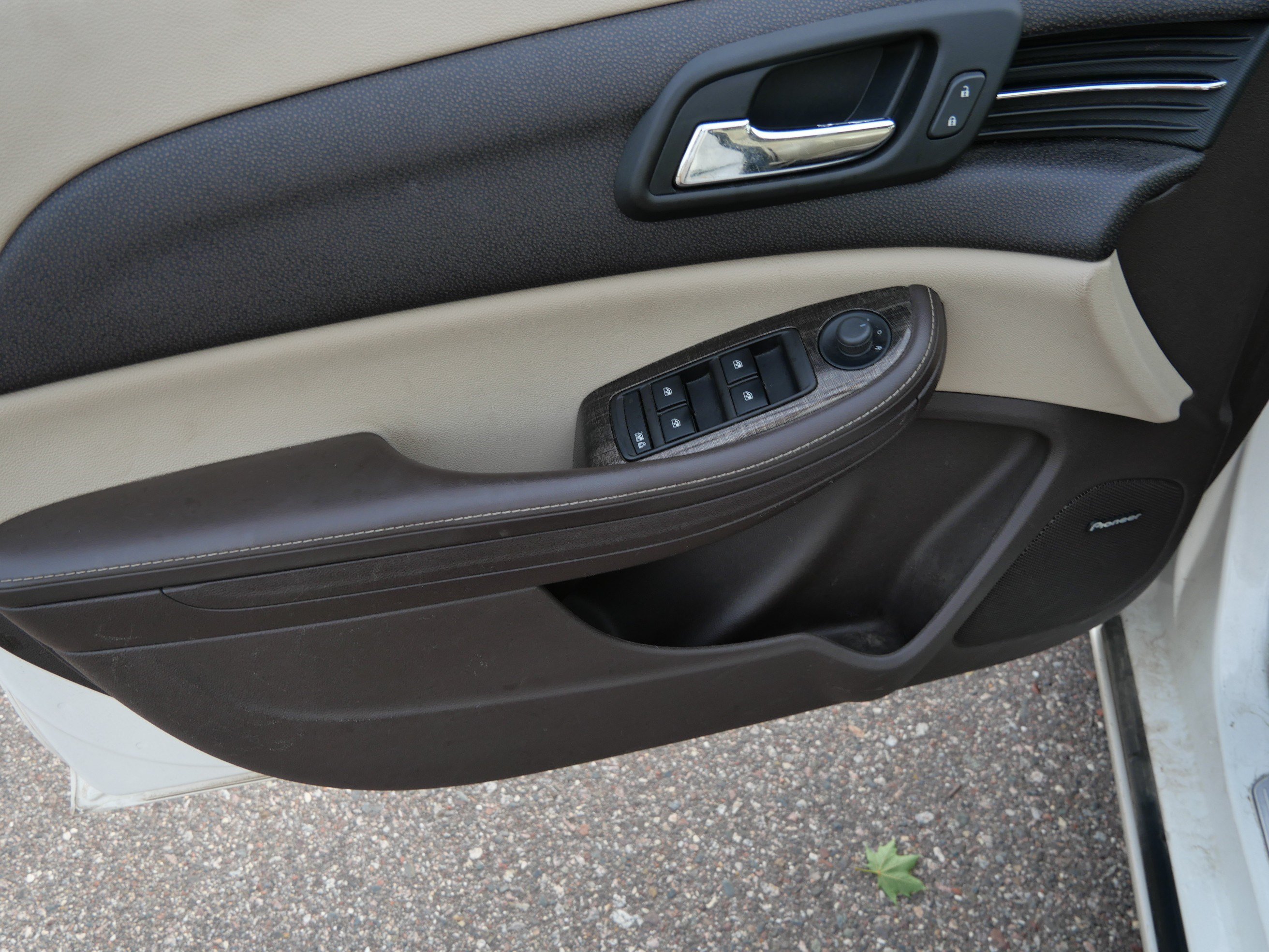 Used 2014 Chevrolet Malibu LTZ FWD image 21