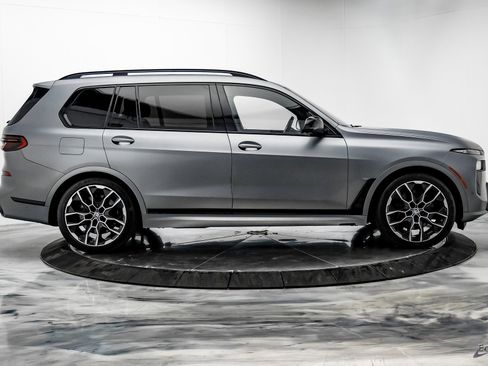 Used 2023 BMW X7 M60i w/ Executive Package image 16