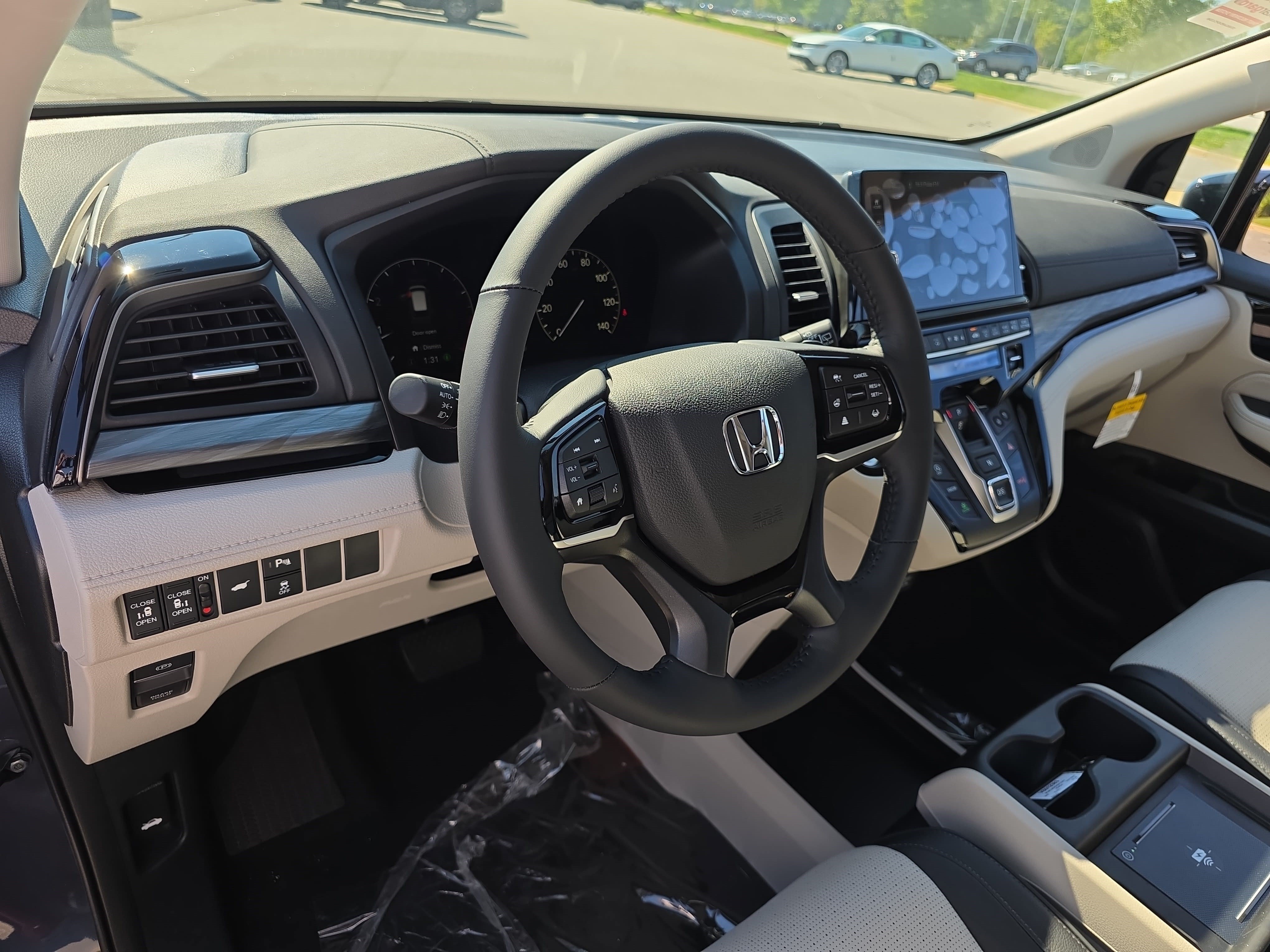 New 2027 Honda Odyssey Elite image 16