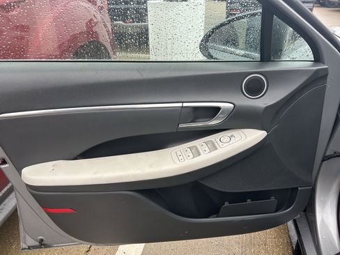 Used 2023 Hyundai Sonata SEL image 9