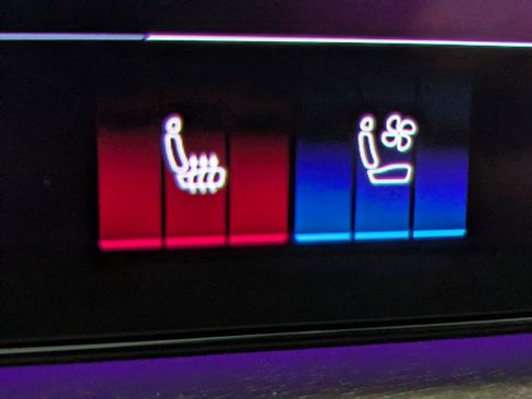 Certified 2025 Audi Q5 Premium Plus w/ Premium Plus image 50