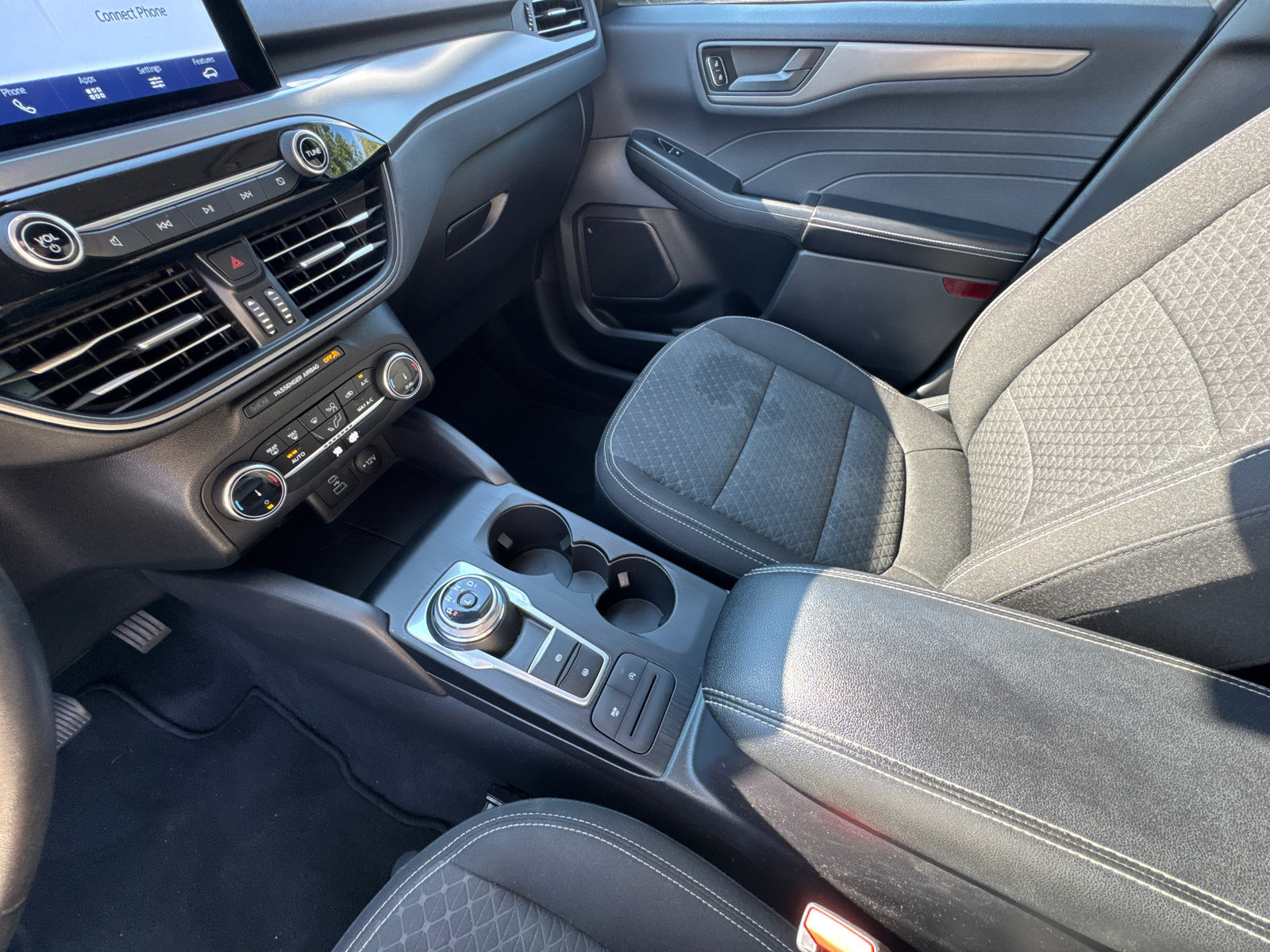 Used 2023 Ford Escape Active FWD image 32