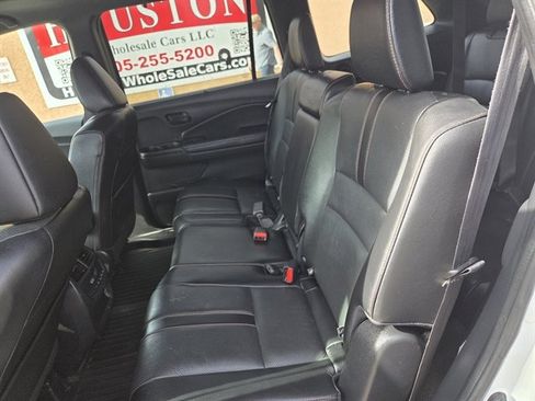 Used 2022 Honda Pilot TrailSport image 11