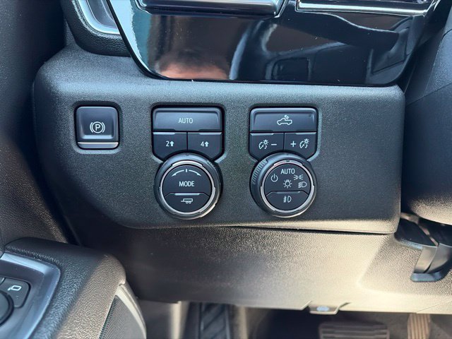 Used 2022 Chevrolet Silverado 1500 RST w/ Protection Package AWD/4WD image 22