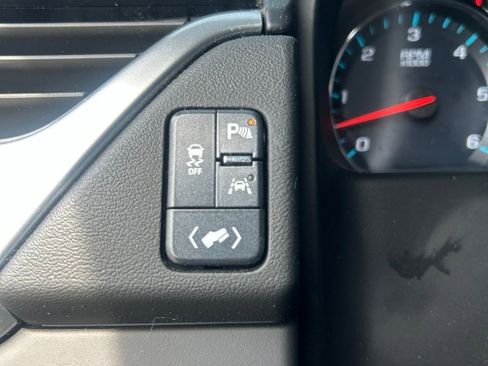 Used 2020 Chevrolet Tahoe LT AWD/4WD image 26