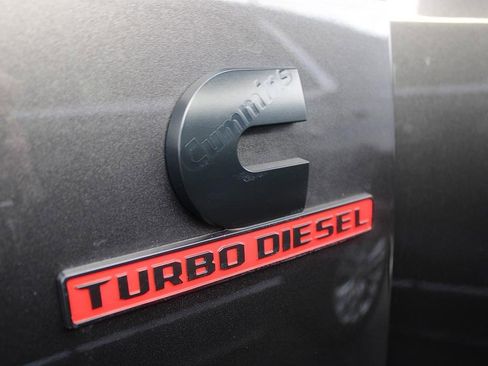 Used 2021 RAM 3500 Laramie image 36