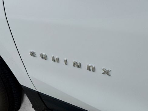 Used 2023 Chevrolet Equinox LS w/ LPO, Floor Liner Package AWD/4WD image 16