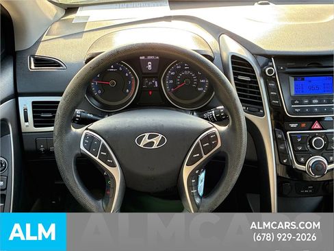 Used 2016 Hyundai Elantra GT image 20