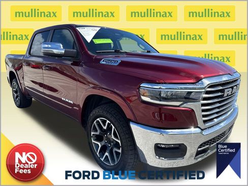 Used 2025 RAM 1500 Laramie image 1