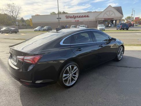 Used 2022 Chevrolet Malibu LT image 6