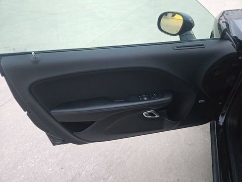 Used 2020 Dodge Challenger R/T Scat Pack image 4