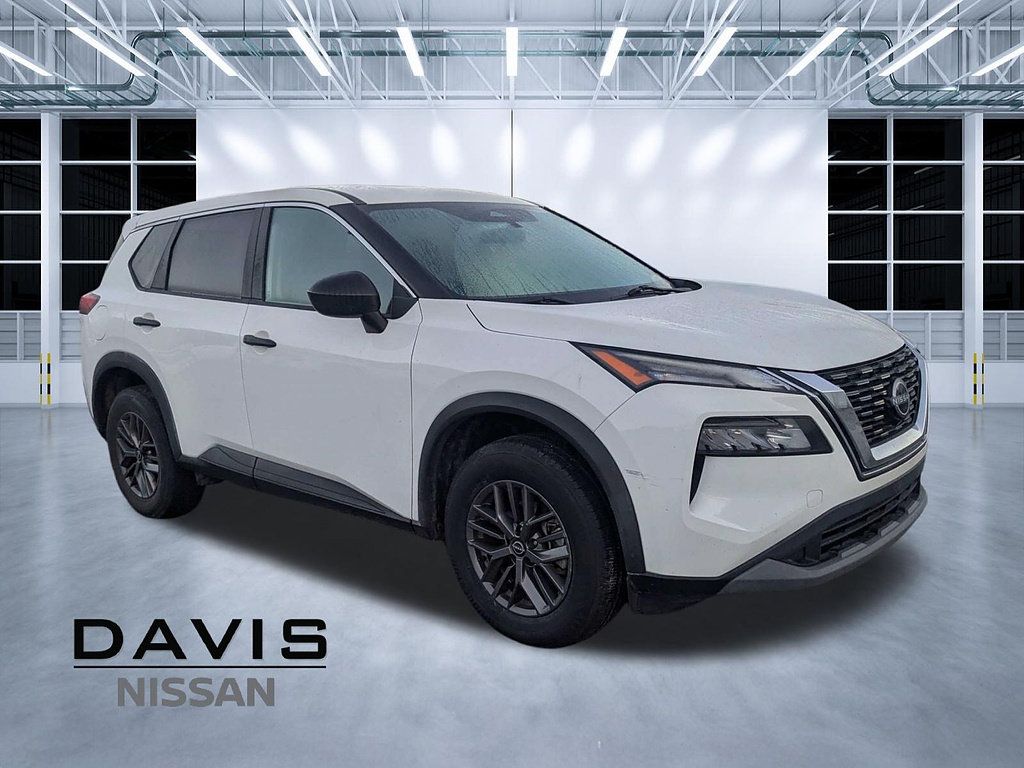 Certified 2022 Nissan Rogue S FWD image 34