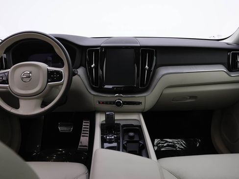 Certified 2023 Volvo XC60 T8 Plus w/ Climate Package image 11