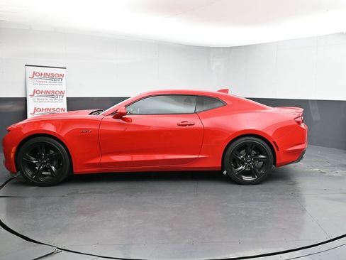 Used 2020 Chevrolet Camaro LT image 5