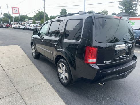 Used 2015 Honda Pilot Touring image 5