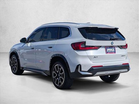 Used 2023 BMW X1 xDrive28i w/ Premium Package AWD/4WD image 8