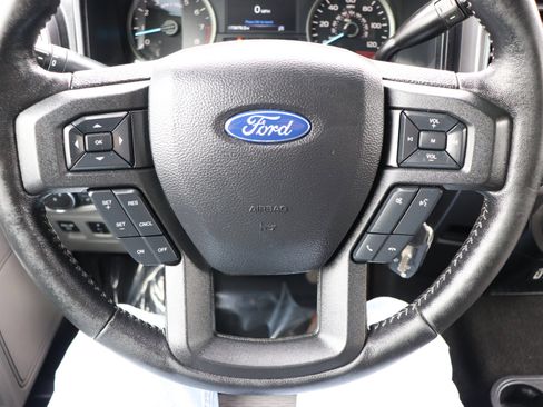 Used 2019 Ford F150 XLT w/ Equipment Group 302A Luxury image 28