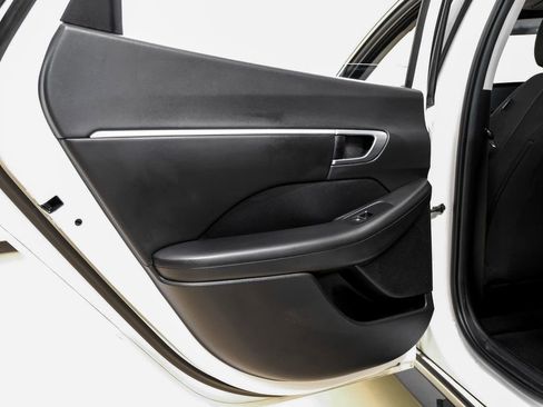 Used 2022 Hyundai Sonata SEL image 53