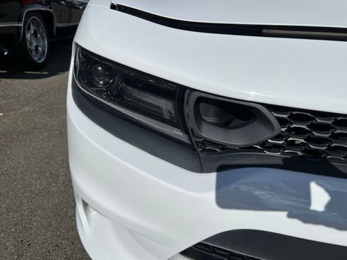 Used 2019 Dodge Charger SRT Hellcat w/ Navigation & Travel Group RWD image 16